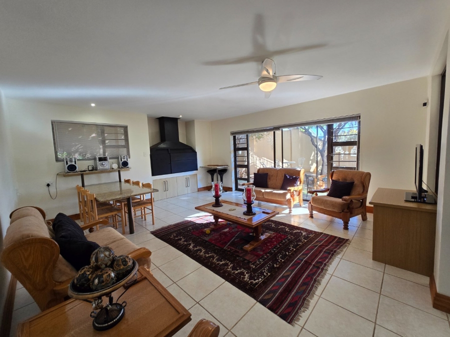 3 Bedroom Property for Sale in Kiepersol Free State